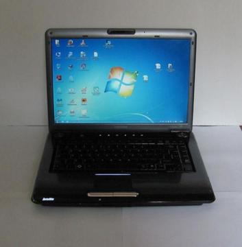 Laptop Toshiba Satellite A300 Core2Duo 2x2,2 GHz WiFi, Kamerka