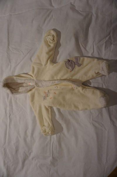 Kombinezon 62 (3-6 miesięcy) jesień/zima dla dziewczynki