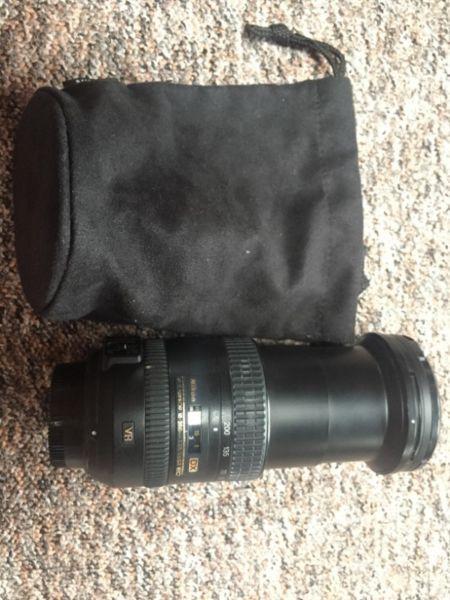 Obiektyw Nikon 18-200 mm; Nikkor AF-S DX; f/3.5-5.6 ED VR II
