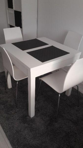 Stół i 4 krzesła komplet nowy