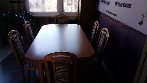 Stół z krzesłami za 500 zł