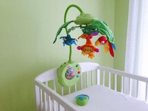 karuzela do łóżeczka Rainforest Fisher Price z pilotem
