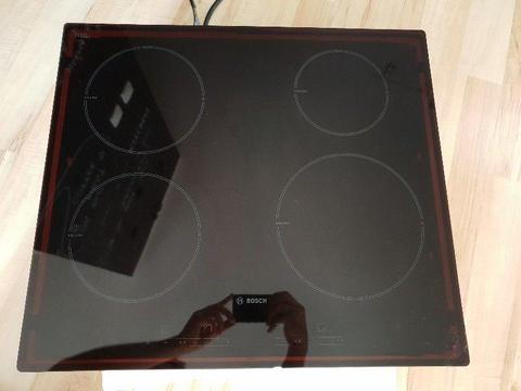 Płyta indukcyjna Bosch PIE611T14E - uszkodzona