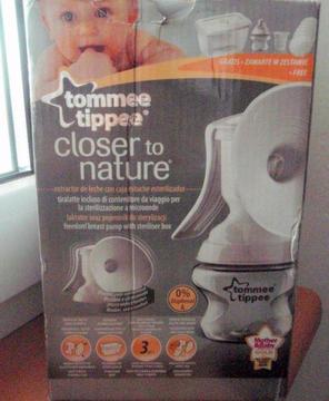 Laktator ręczny Tommee Tippee + butelka i 3 smoczki