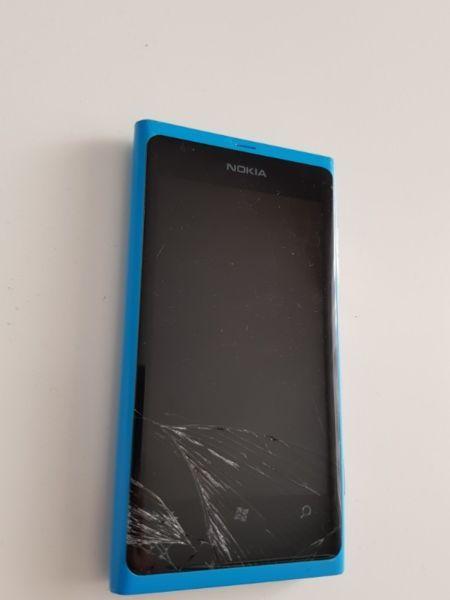Sprzedam Nokia Lumia 800