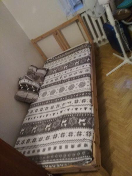 IKEA FJELLSE łóżko z materacem z pokrowcem i stelażem dla studenta