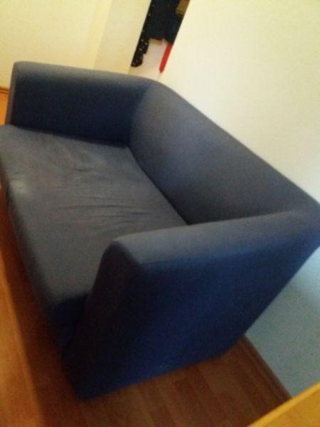 Sofa kanapa ikea mała niebieska granatowa