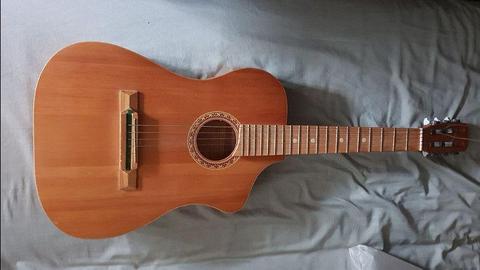 Rosyjska gitara klasyczna z 1991r