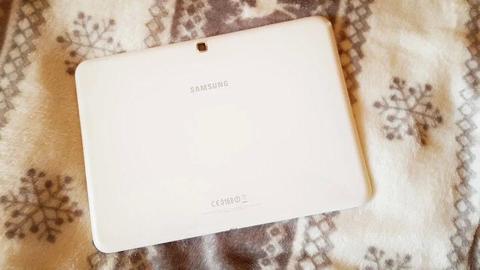 Tablet Samsung Galaxy Tab 4 10.1 16GB LTE biały