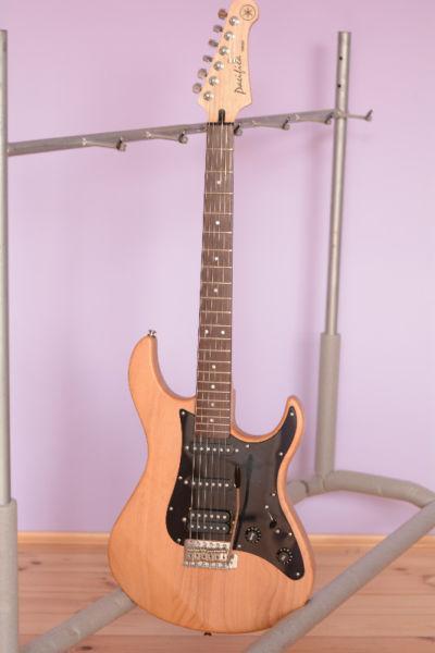 Gitara elektryczna Yamaha Pacifica 112XJ Yellow Natural Satin