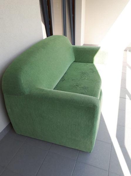 Zielona, rozkładana sofa od zaraz Mokotów