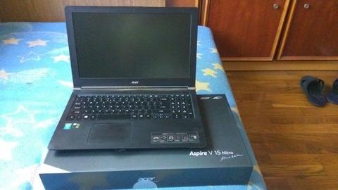 Acer V15 Nitro VN7-591G i5-4210H 3.5GHz/8GB/120SSD/1TB HDD/GTX860M