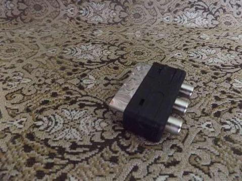 Kostka euro cinch scart RCA AV TV PS2 PS3 ADAPTER