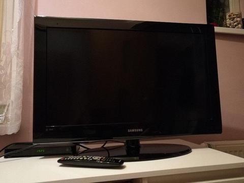 Telewizor LCD SAMSUNG 32' TANIO