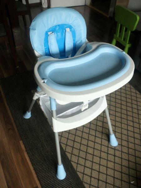 Krzesełko do karmienia Caretero pop