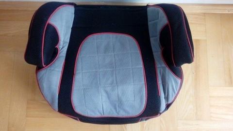 2 foteliki dzeciecy casual play 12-36 + siedzisko