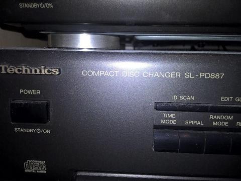 Technics Compact Disc Changer SL-PD 887