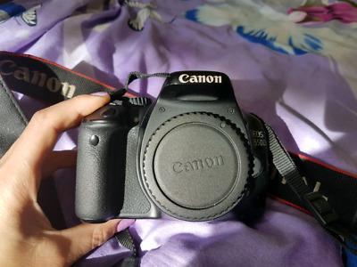 Lustrzanka Aparat Canon 550D