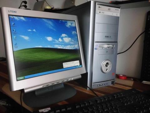 Komputer PC / Pentium 4 / 1.8GHz /13