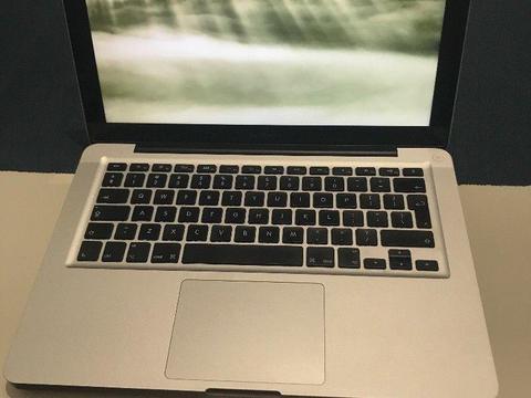 MacBook Pro intel core i5