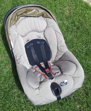 Fotelik nosidełko Bebe Confort 0-13 kg