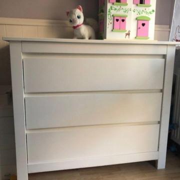 Komoda biała, drewniana firmy PINIO - stan bardzo dobry!