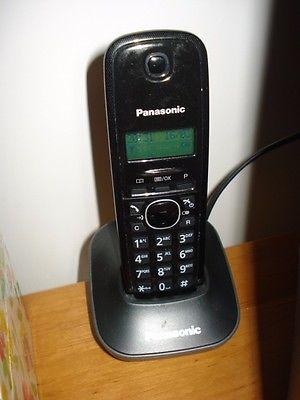 Telefon stacjonarny bezprzewodowy Panasonic KX-TG1611