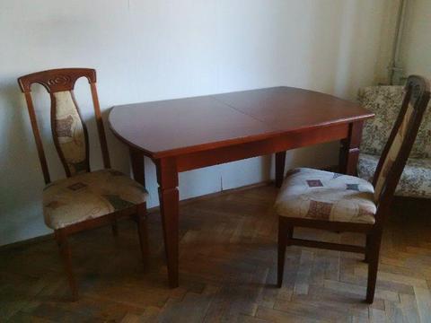 Stół i 4 krzesła