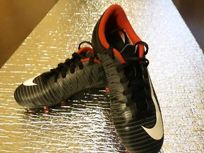 Buty do piłki nożnej Nike Mercurial