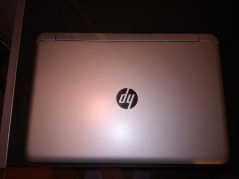 Laptop HP Pavilion 15-ab250nw i5 15,6 8GB P1R95EA
