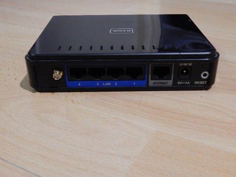 Router D-Link DIR-600