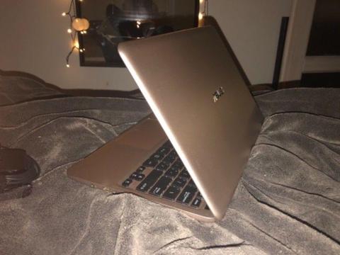 Laptop ASUS