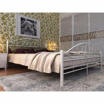 Białe, metalowe łóżko, 180 x 200 cm + materac z pianki anatomicznej(270593)