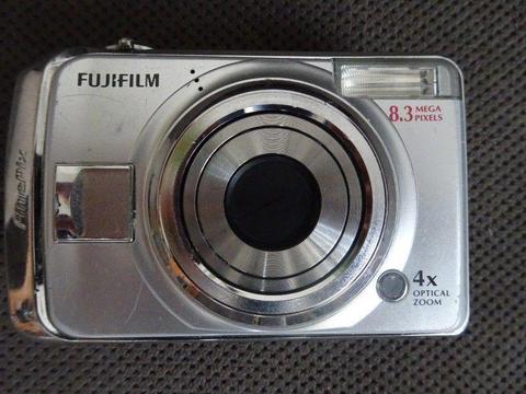 cyfrowy aparat fotograficzny Fujifilm A820