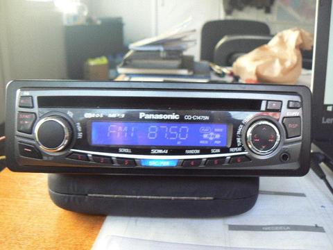 radio samochodowe PANASONIC CQ-C1475N stan bardzo dobry