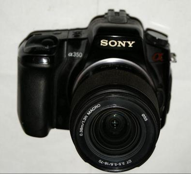 Aparat fotograficzny lustrzanka Sony Alfa 350