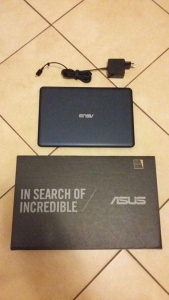 Laptop ASUS X205TA 11