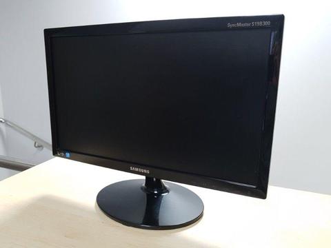 WYPRZEDAŻ -60% Monitor Samsung S19B300 LED