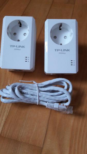 TP-LINK Transmiter sieciowy z gniazdkiem=internet