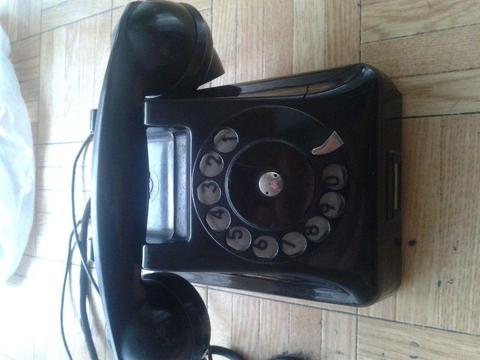 Telefon stary