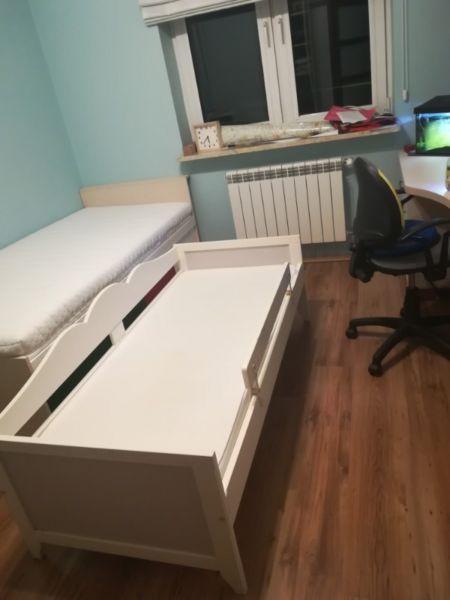 Łóżko Ikea z materacem