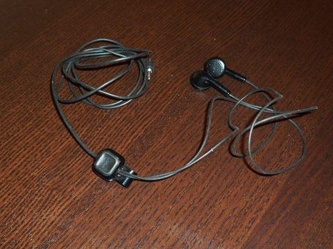 Oryginalne słuchawki NOKIA WH 101 system głośnomówiący odbieranie połączeń klips