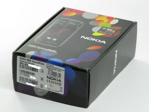 Nokia 5800 XpressMusic Navigation Komplet GPS WiFi