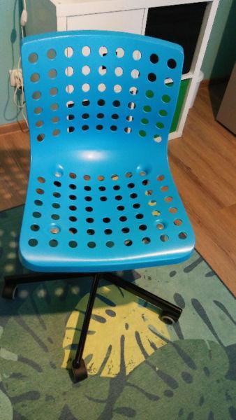 krzesełko IKEA