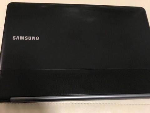 Laptop Samsung RC520