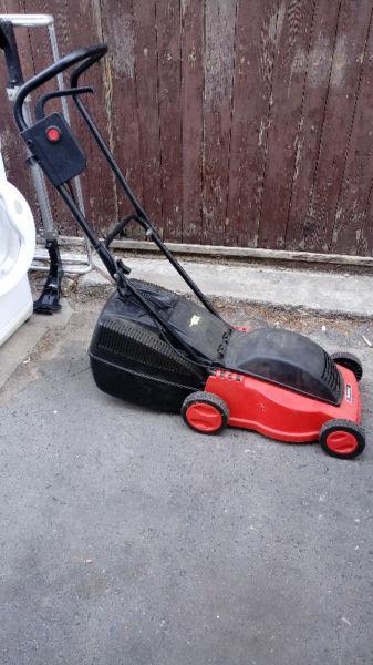 Kosiarka Elektryczna Budget Bem 932