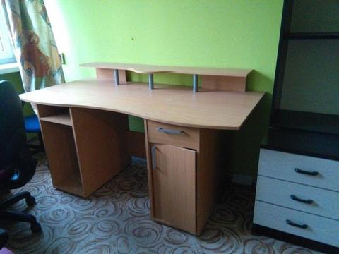 biurko duże z nadstawką