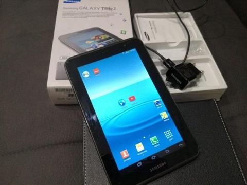 Samsung Galaxy Tab 2 -komplet, etui