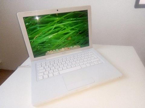 Macbook A1181 