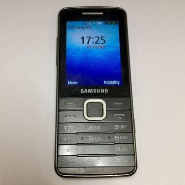 Telefon SAMSUNG GT-S5610